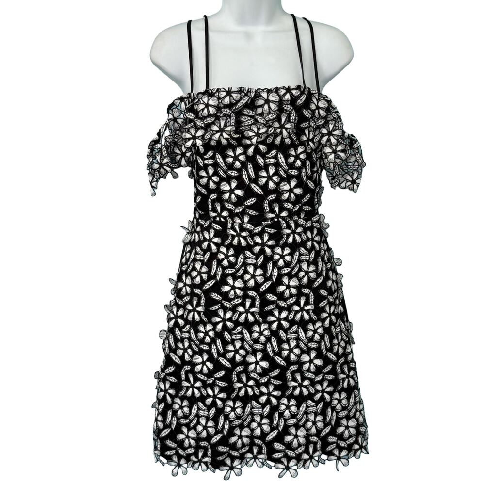 French Connection Off Shoulder Black White Floral Lace Fulaga Dress sz 2 NEW Tag